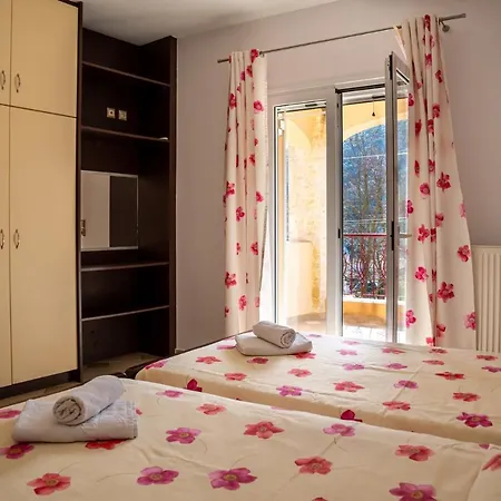 Martha's House Kefalonia アパート Valsamáta